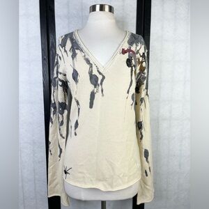 RAW 7 printed cashmere v-neck sweater with a spider motif. XL